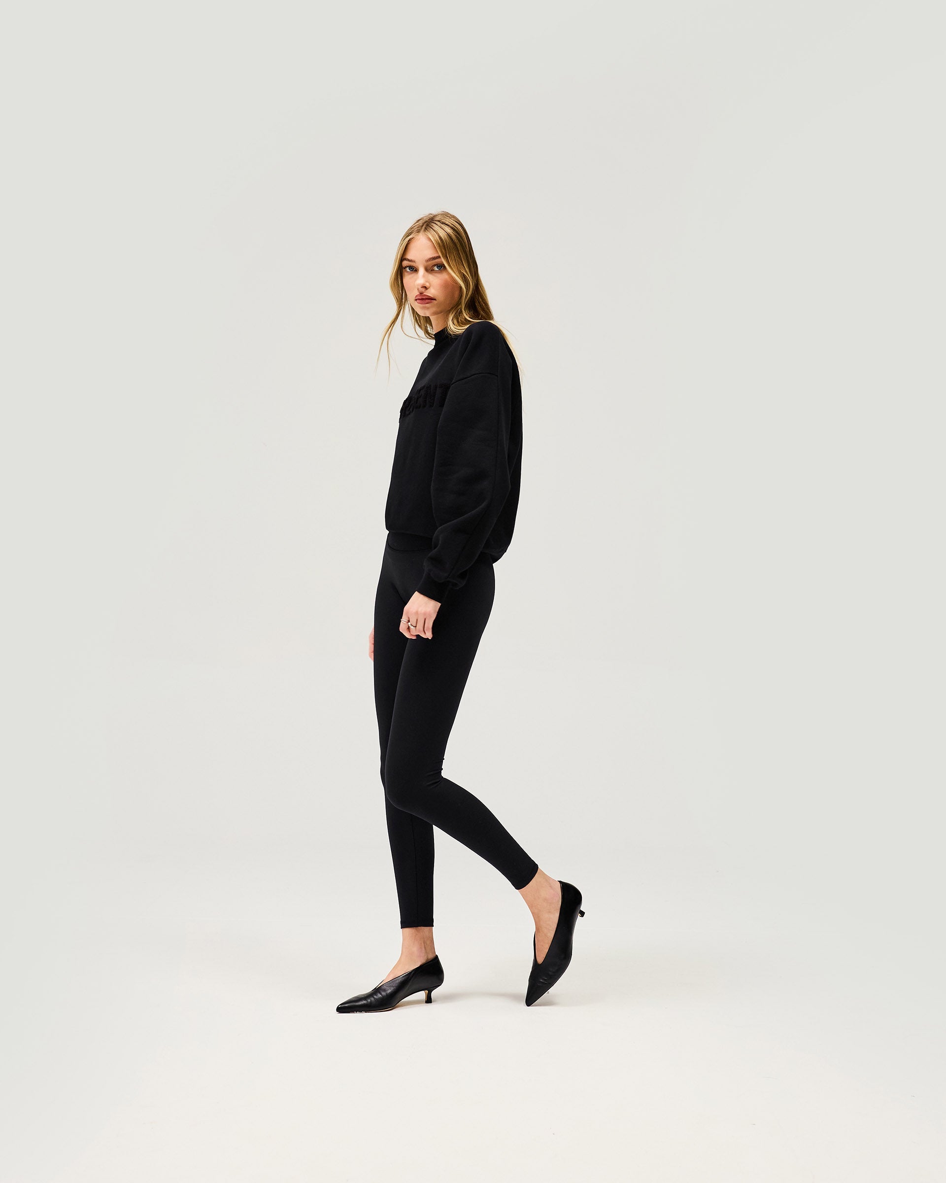 Owners Club Sweater - Jet Black