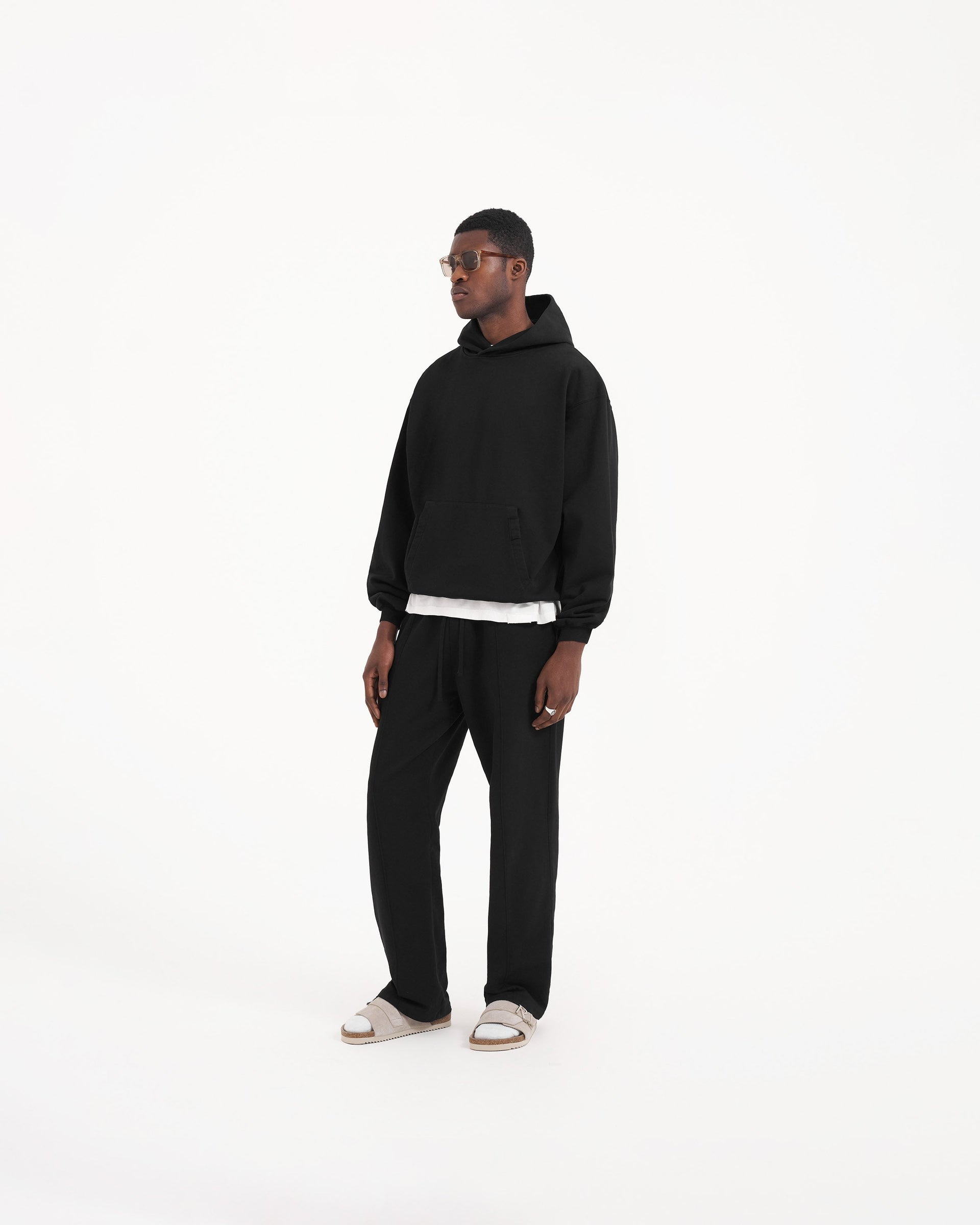 Kapuzenpullover mit Initialen - Tiefschwarz