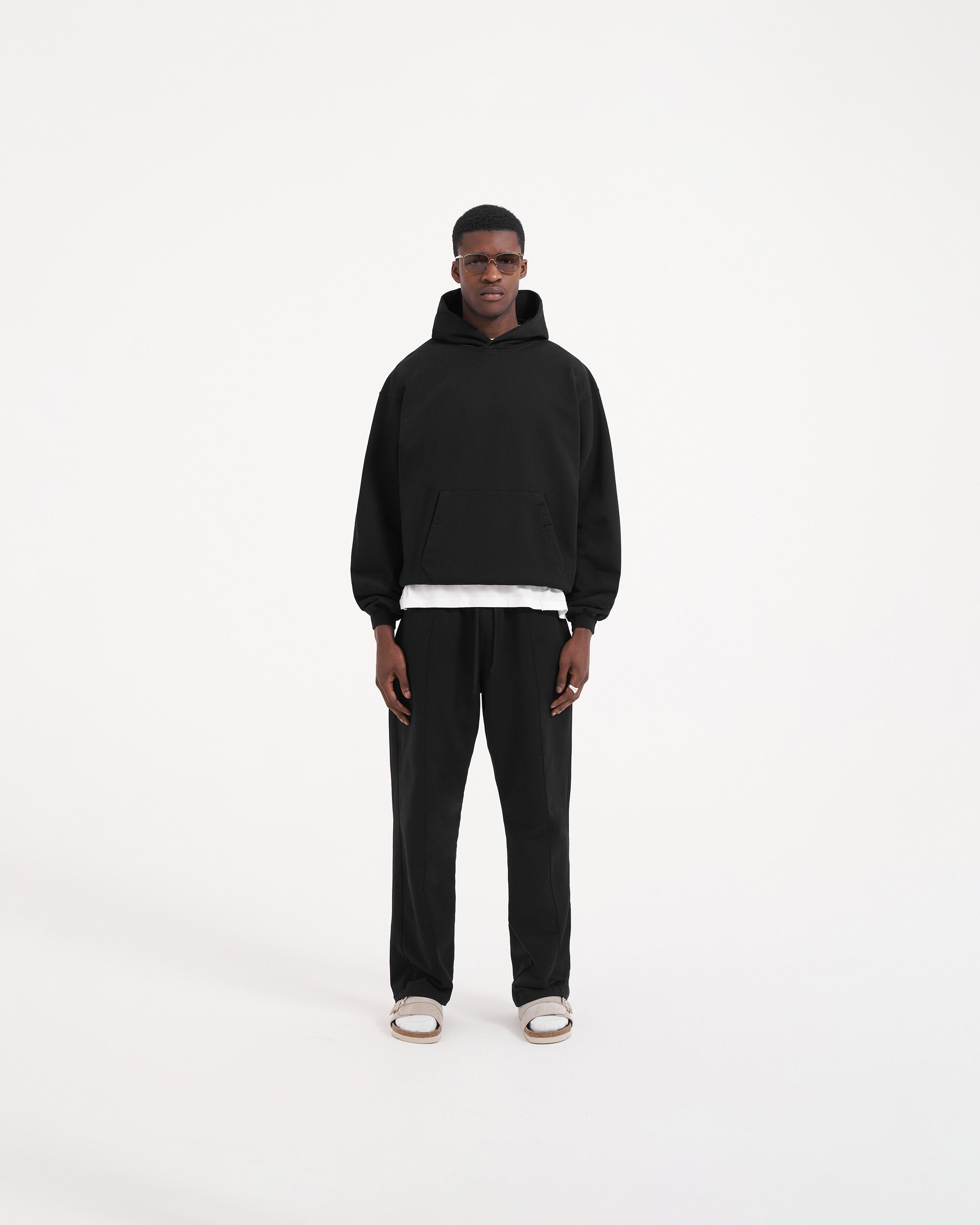 Kapuzenpullover mit Initialen - Tiefschwarz