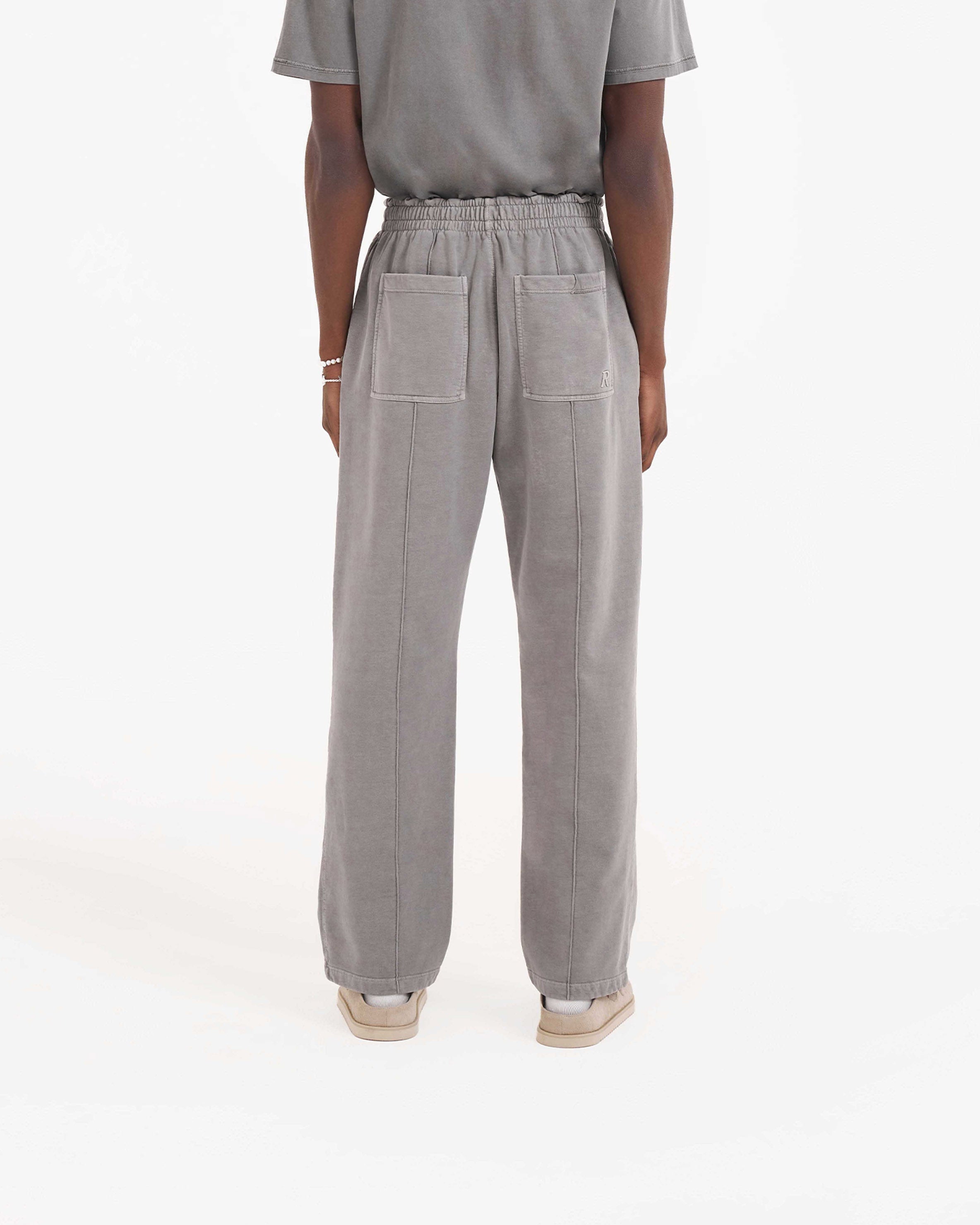 Initial Sweatpant - Ultimate Grey