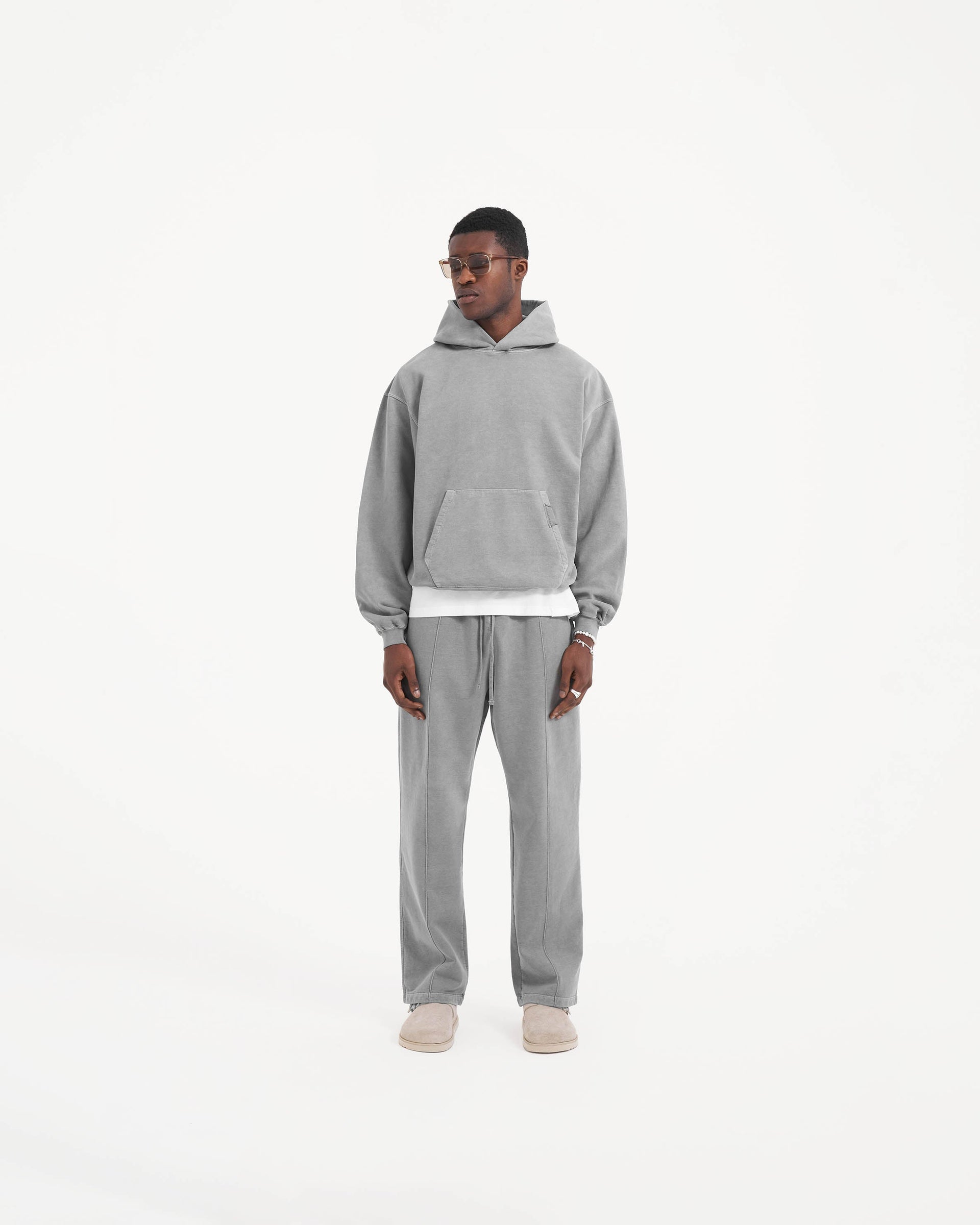 Initial Hoodie - Ultimate Grey