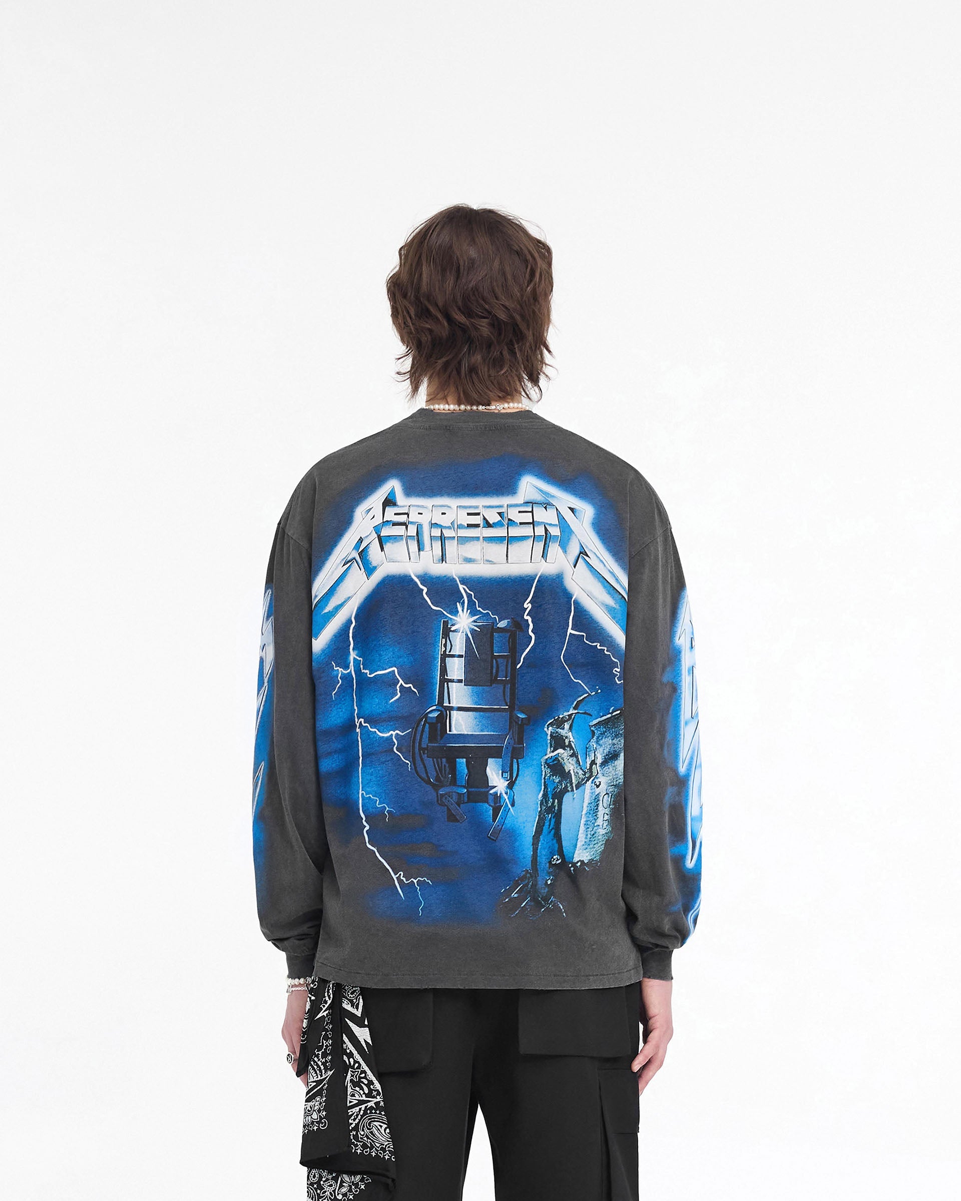 Represent X Metallica™️ Ride The Lightning Langarm-T-Shirt - Vintage-Grau