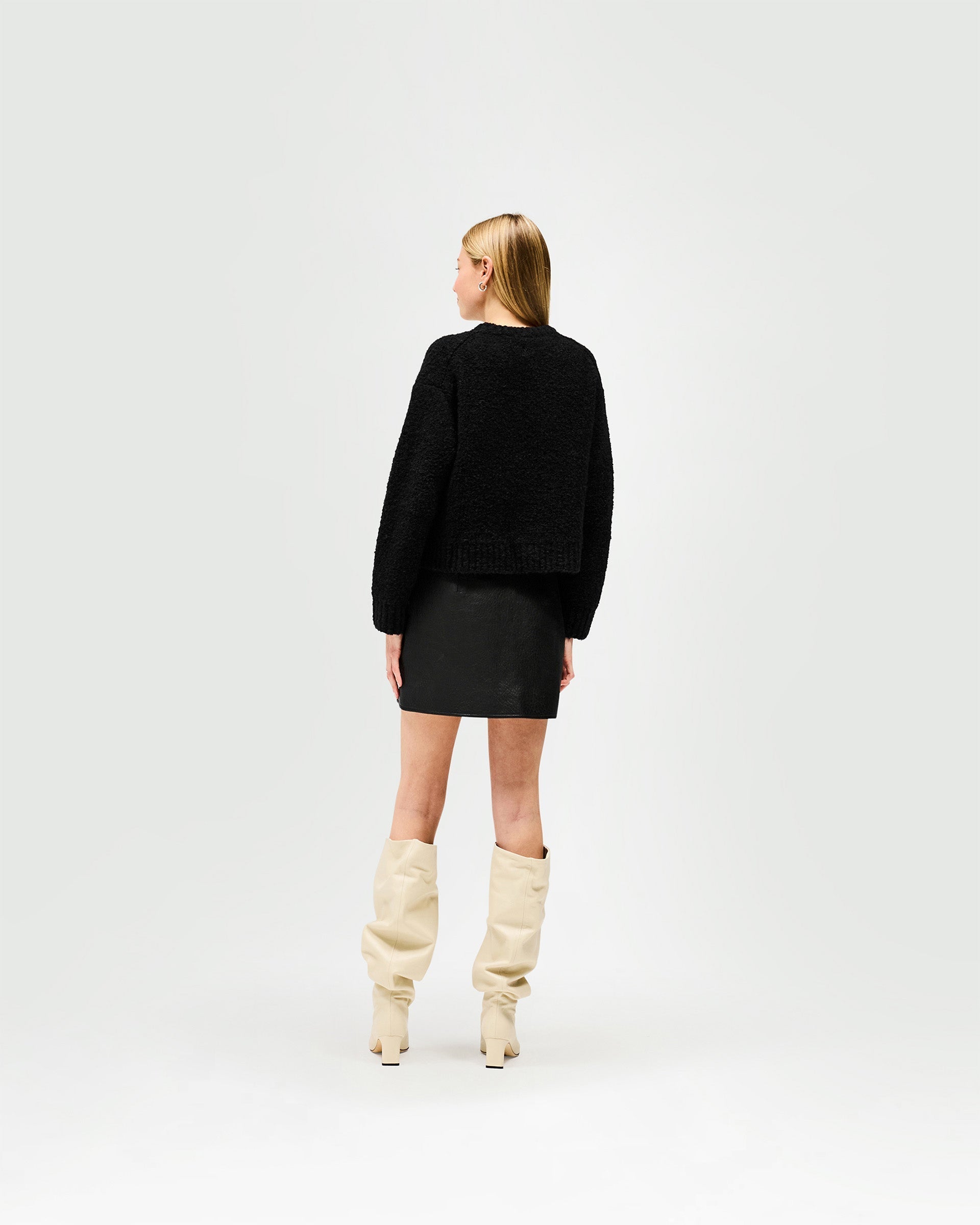 Spin Sweater - Jet Black