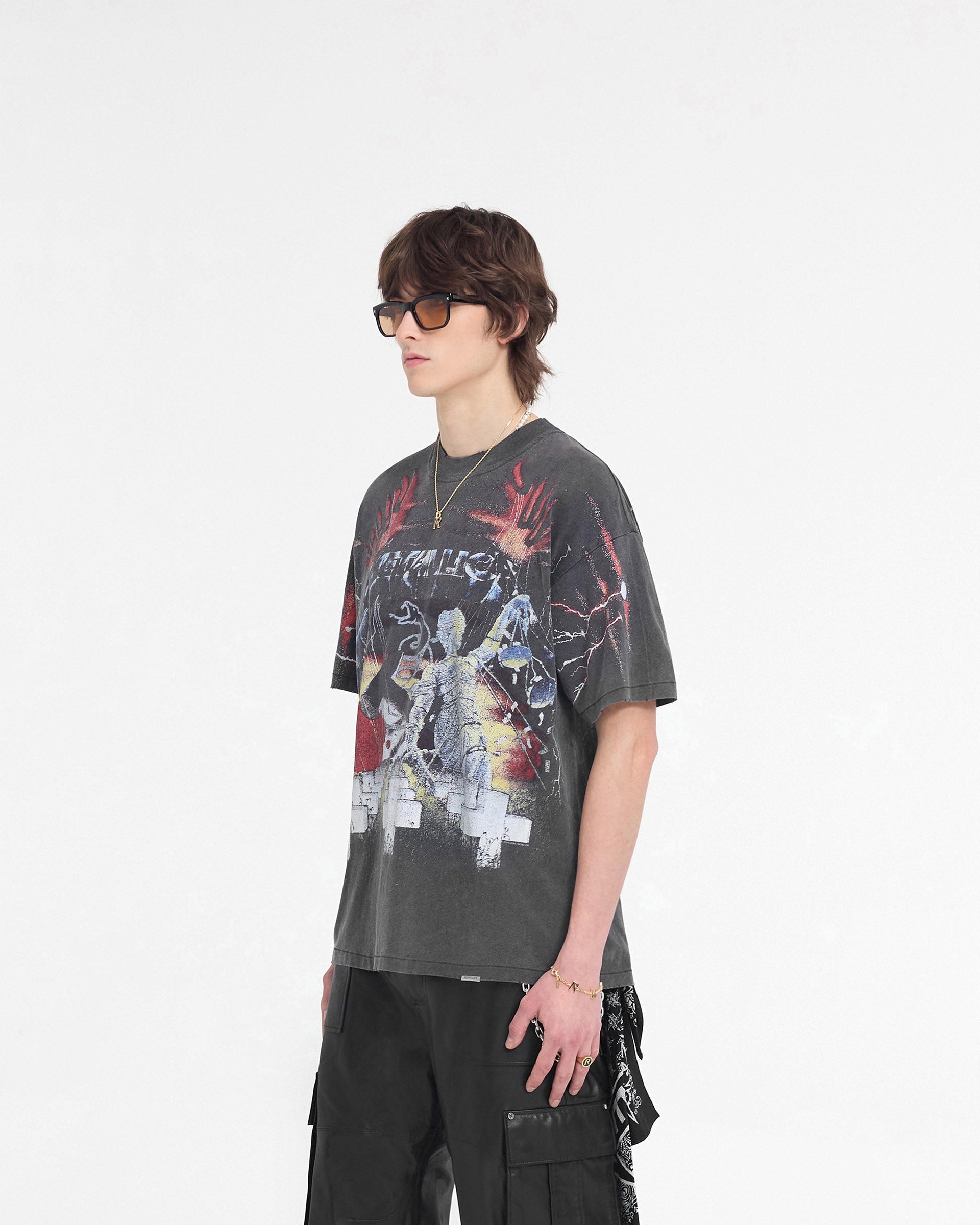 Represent X Metallica™️ Master Of Puppets T-Shirt - Vintage Grau