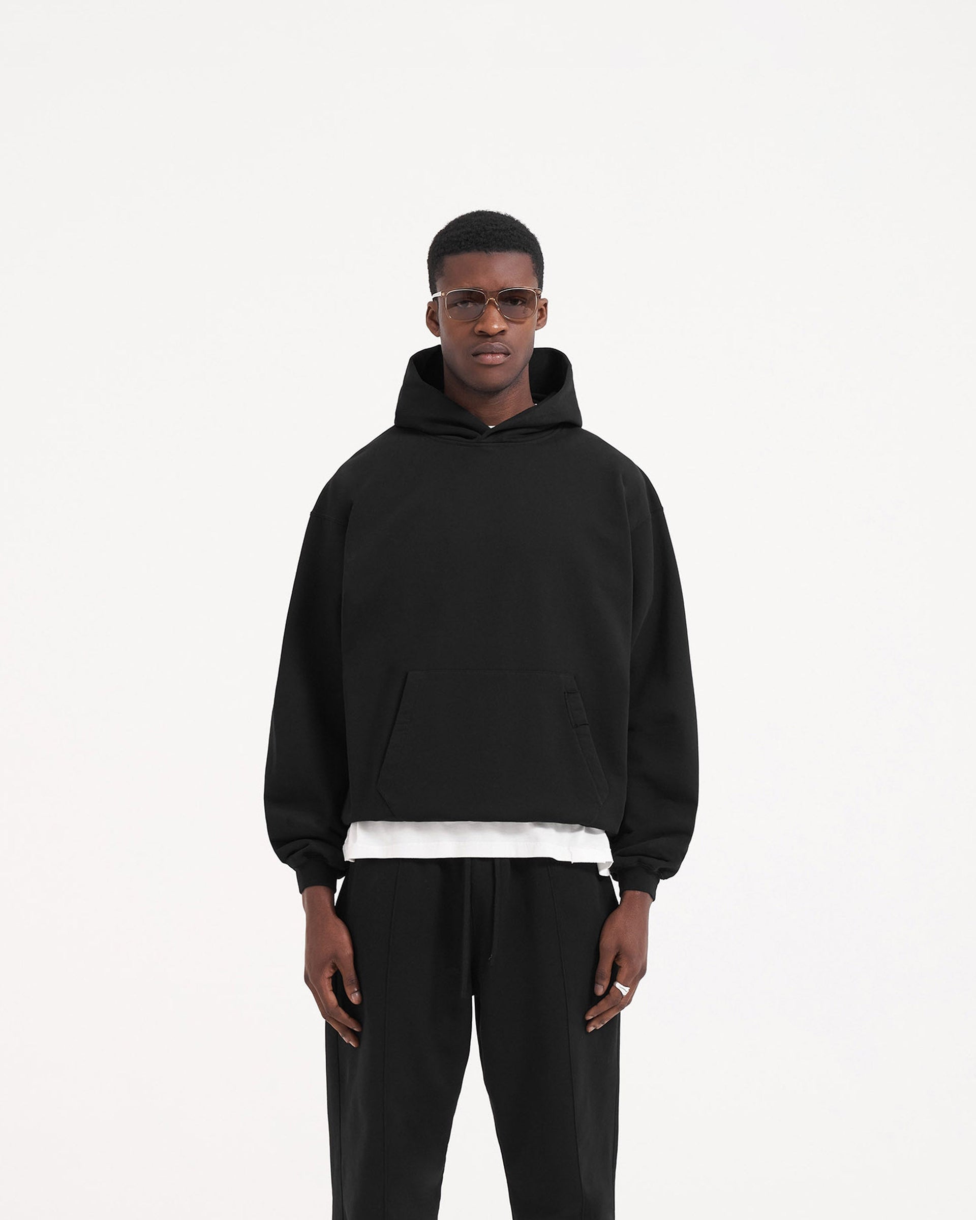 Kapuzenpullover mit Initialen - Tiefschwarz