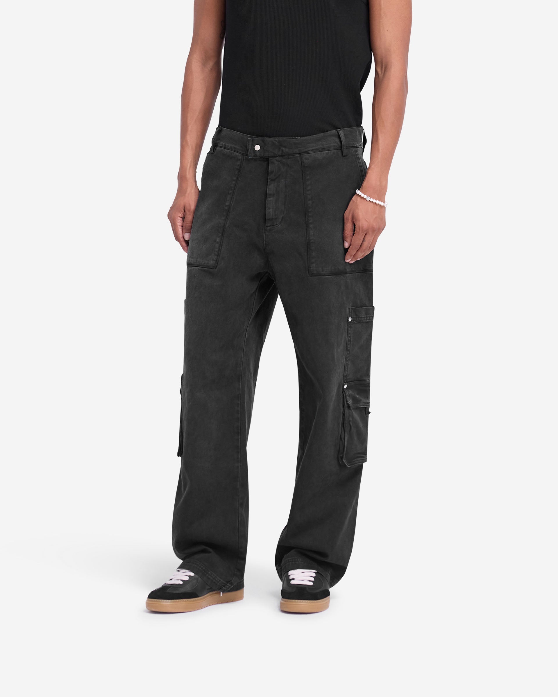 Back product image of mens black pants on a plain white background | Workshop Pant in Washed Black | Pants with 3D cargo pockets and metal hardware | FW24 Pants | Represent Clo