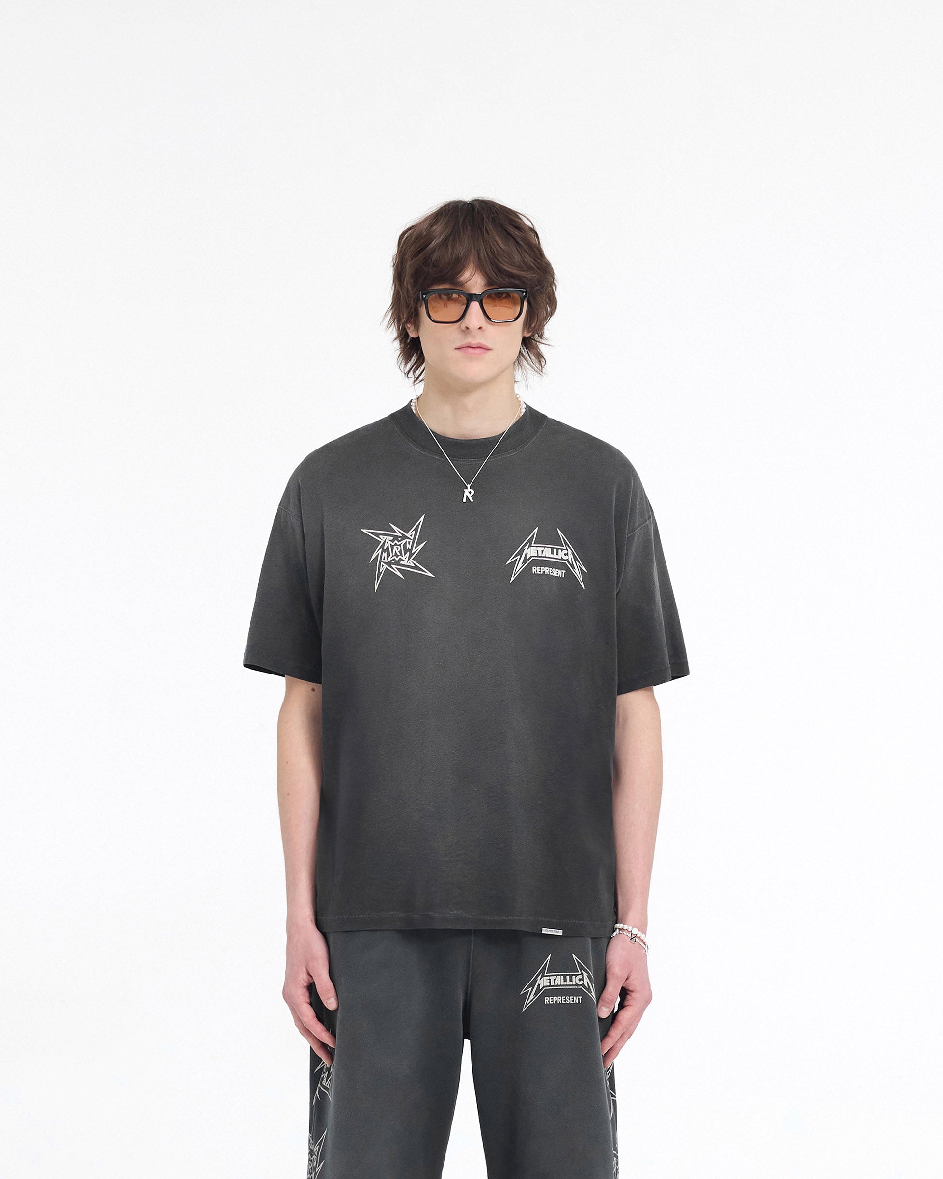Represent X Metallica™️ Local Crew T-Shirt – Schwarz gebeizt