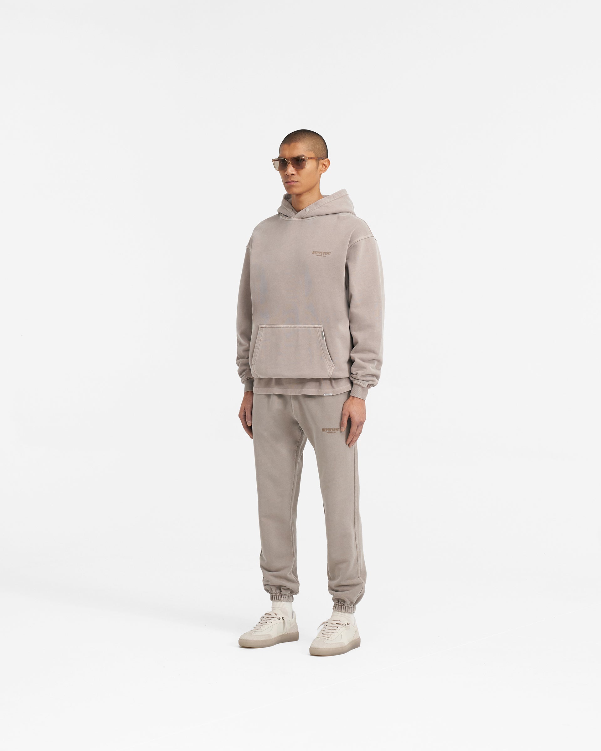 Represent Owners Club Hoodie - Mushroom