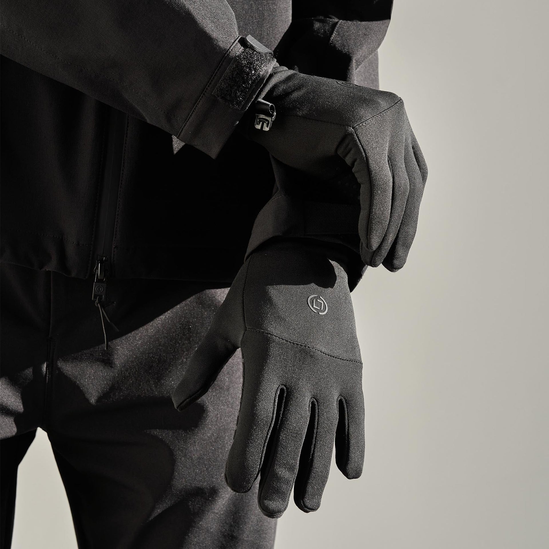 247 Gloves - Jet Black