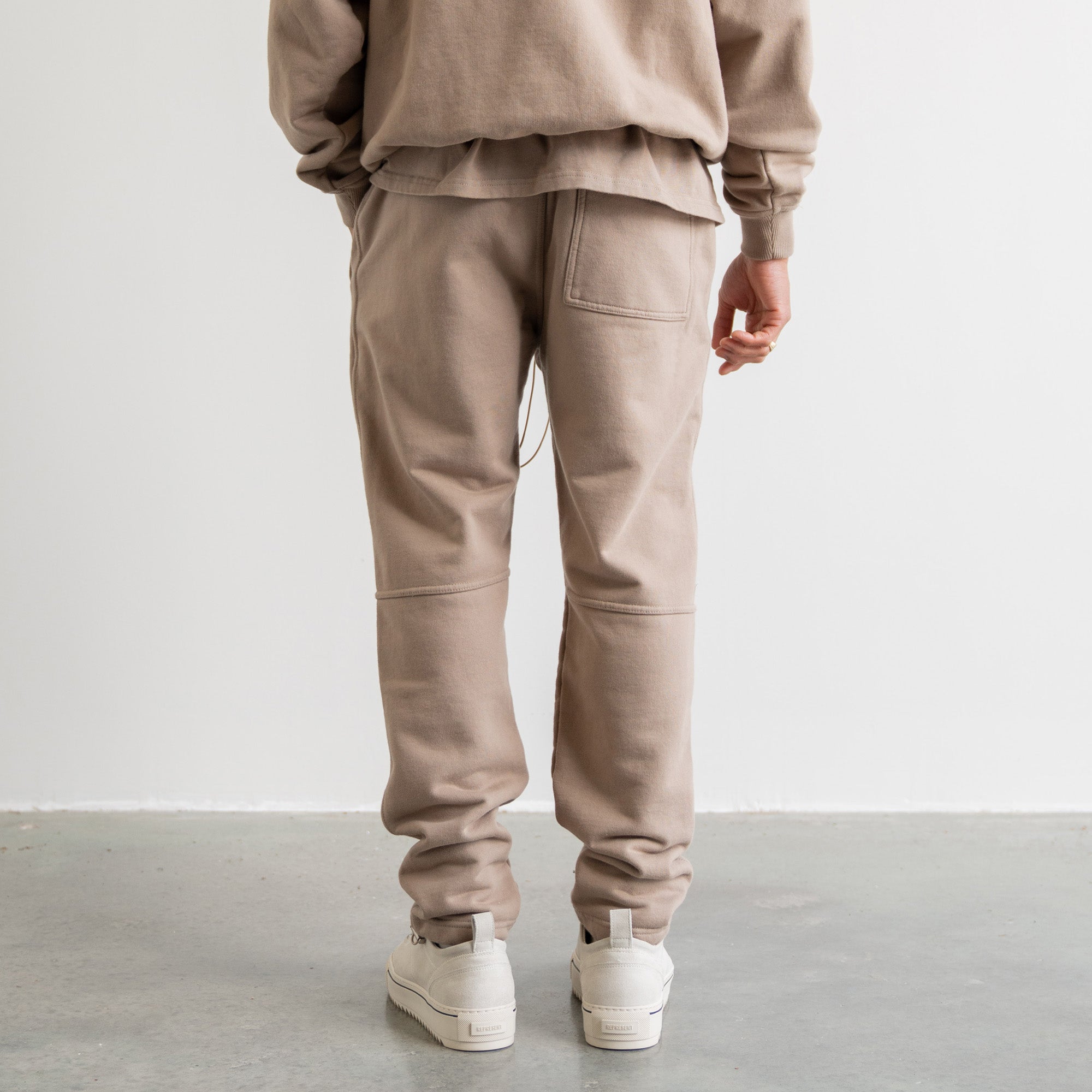 Blank Sweatpants - Taupe