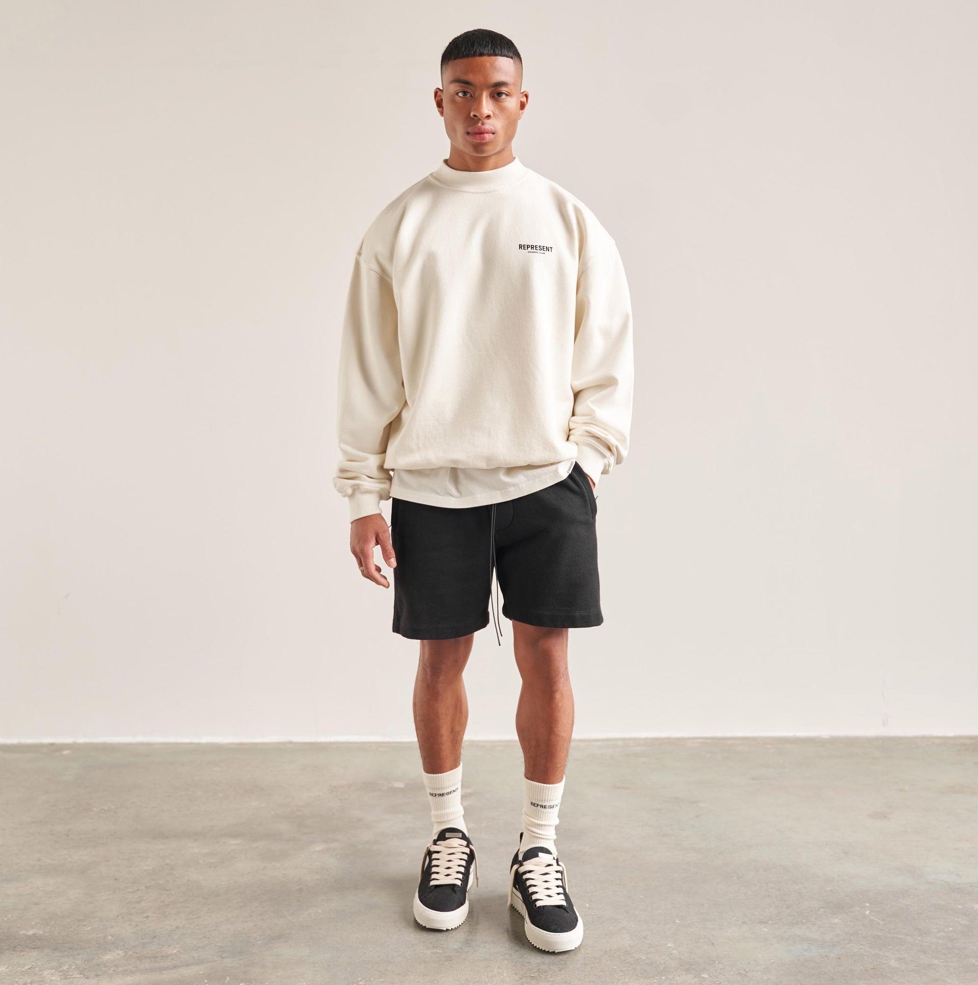 Represent Owners Club Sweater - Flat White